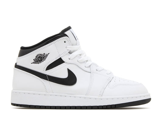 Air Jordan 1 Mid "White/Black" (GS) (434)