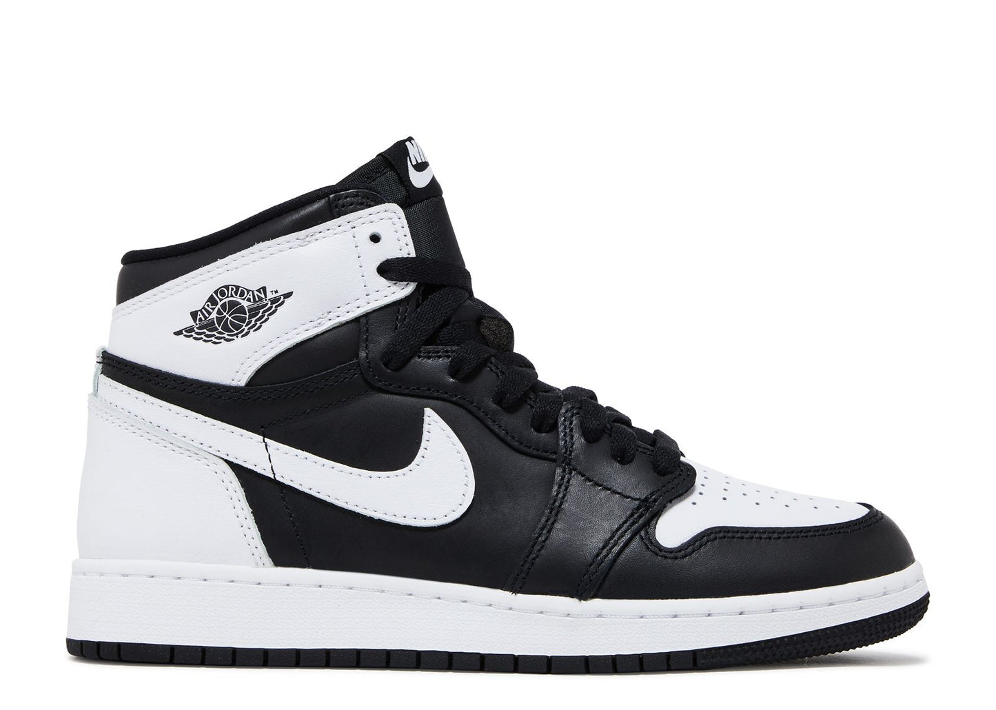 Air Jordan 1 Retro "Black/White" (GS) (434)