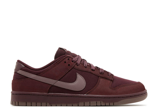 Nike Dunk Low "Burgundy Crush" (U)