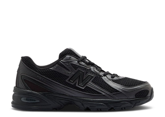 New Balance 740 "Black" (434)